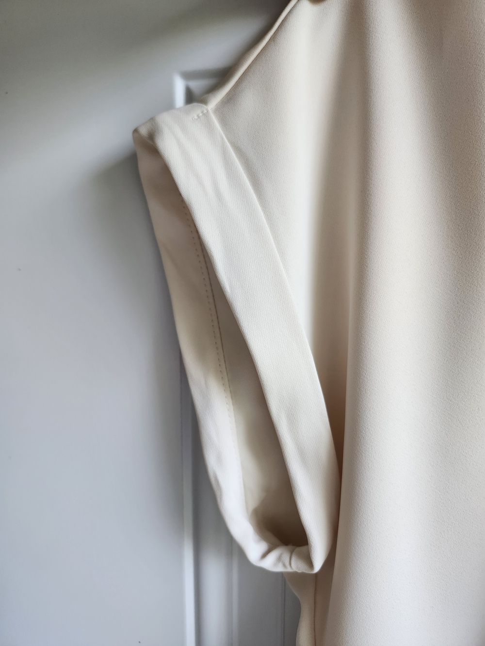 Melloday Ivory Shawl Collar V Neck Blouse Cuffed Sleeve Quiet Luxury L - Picture 6 of 11